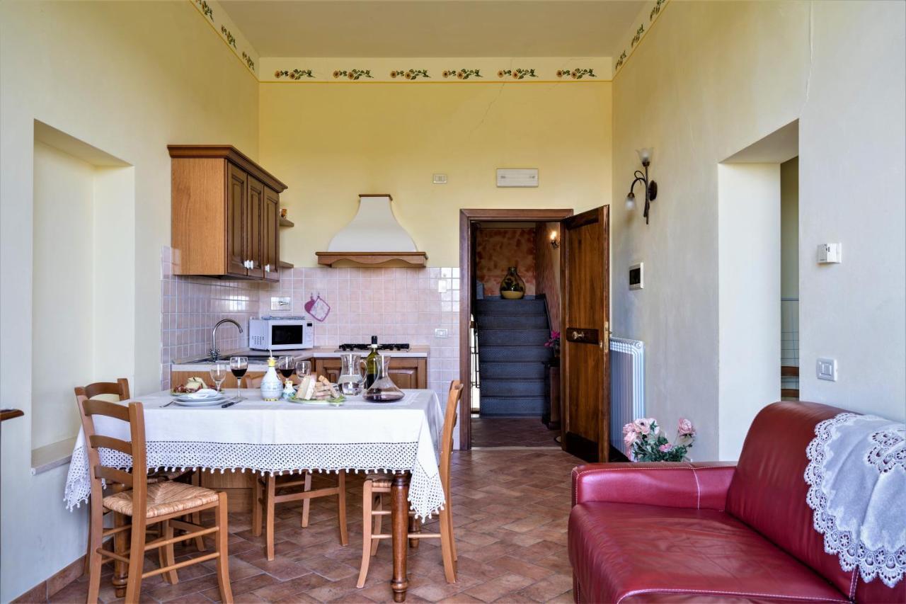 Borgo Il Villino ξενώνας Casole dʼElsa Εξωτερικό φωτογραφία