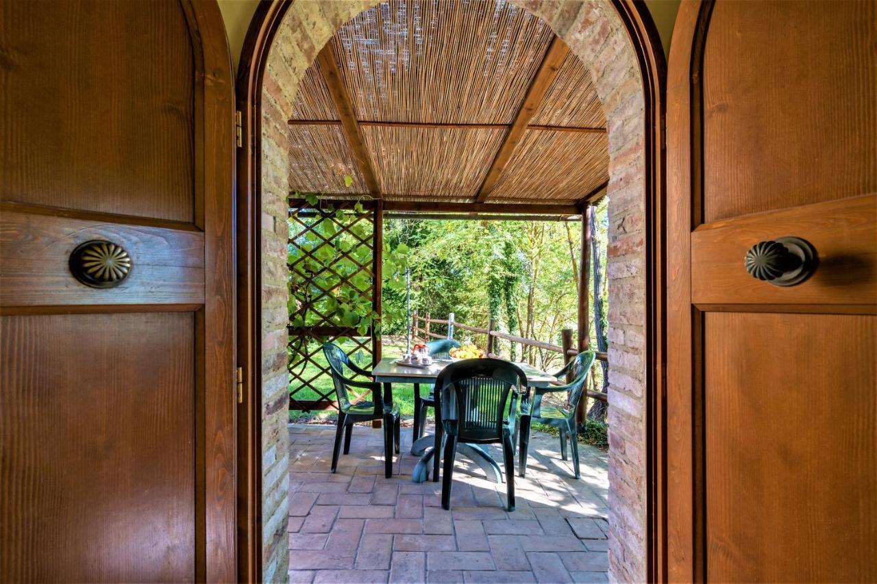 Borgo Il Villino ξενώνας Casole dʼElsa Εξωτερικό φωτογραφία