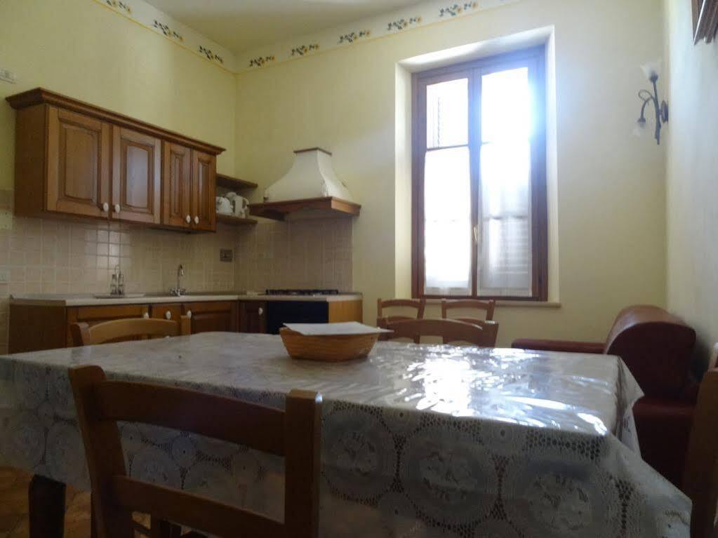 Borgo Il Villino ξενώνας Casole dʼElsa Εξωτερικό φωτογραφία